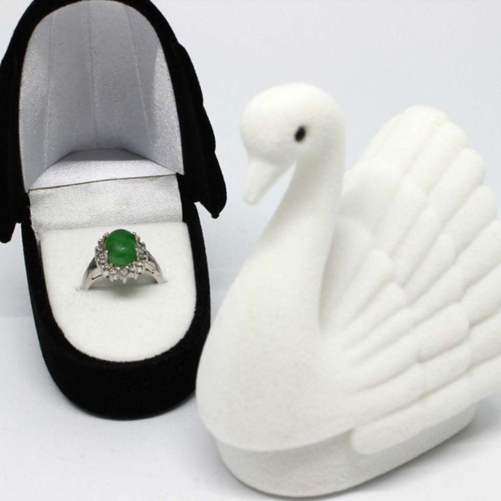 Black Swan Ring Box - Picture 3 of 9